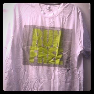 Old Navy Active Short Sleeve T-Shirt L